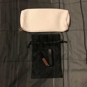 Anastasia Makeup Bag, Sachet & 2 Deluxe Lip Gloss